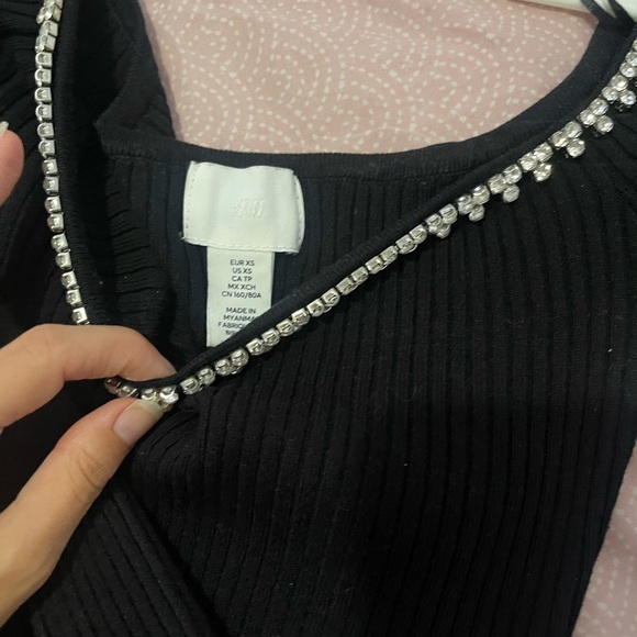 H&M dress - Picture 3 of 3